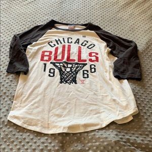 Junkfood Men’s Chicago Bulls Tee